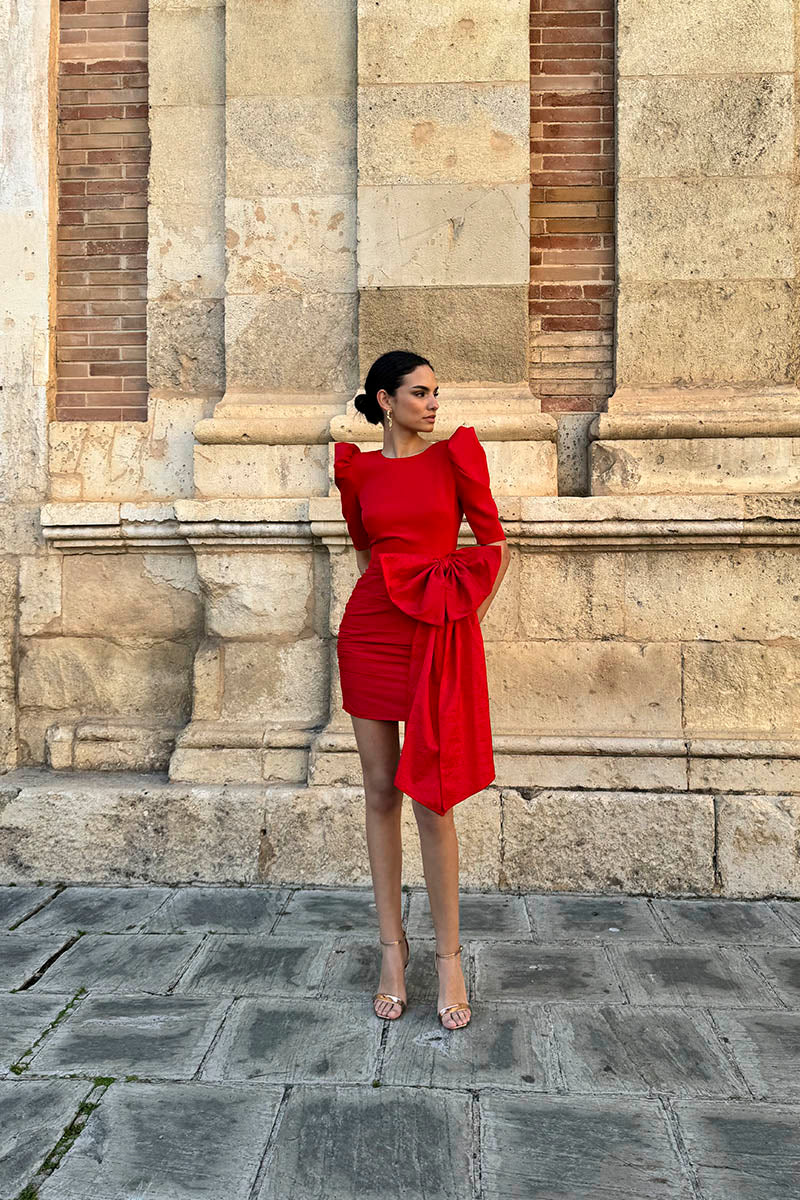 Vestido mini rojo lazo