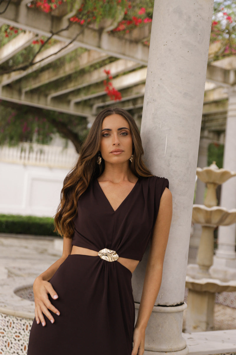 Vestido choco cut-out detalle dorado
