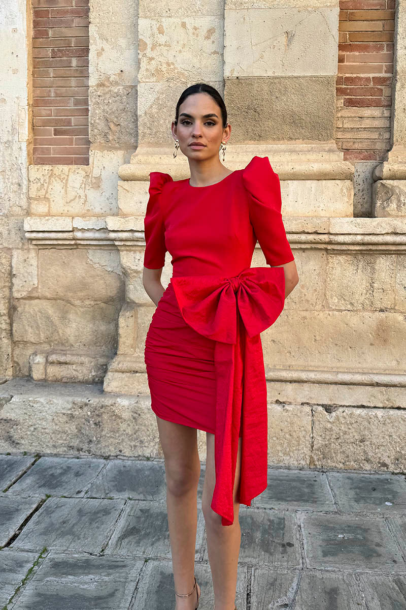 Vestido mini rojo lazo