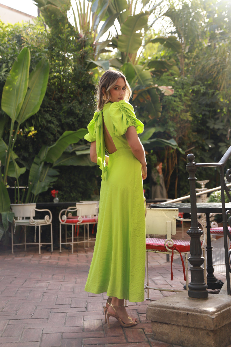 Vestido lima manga abullonada
