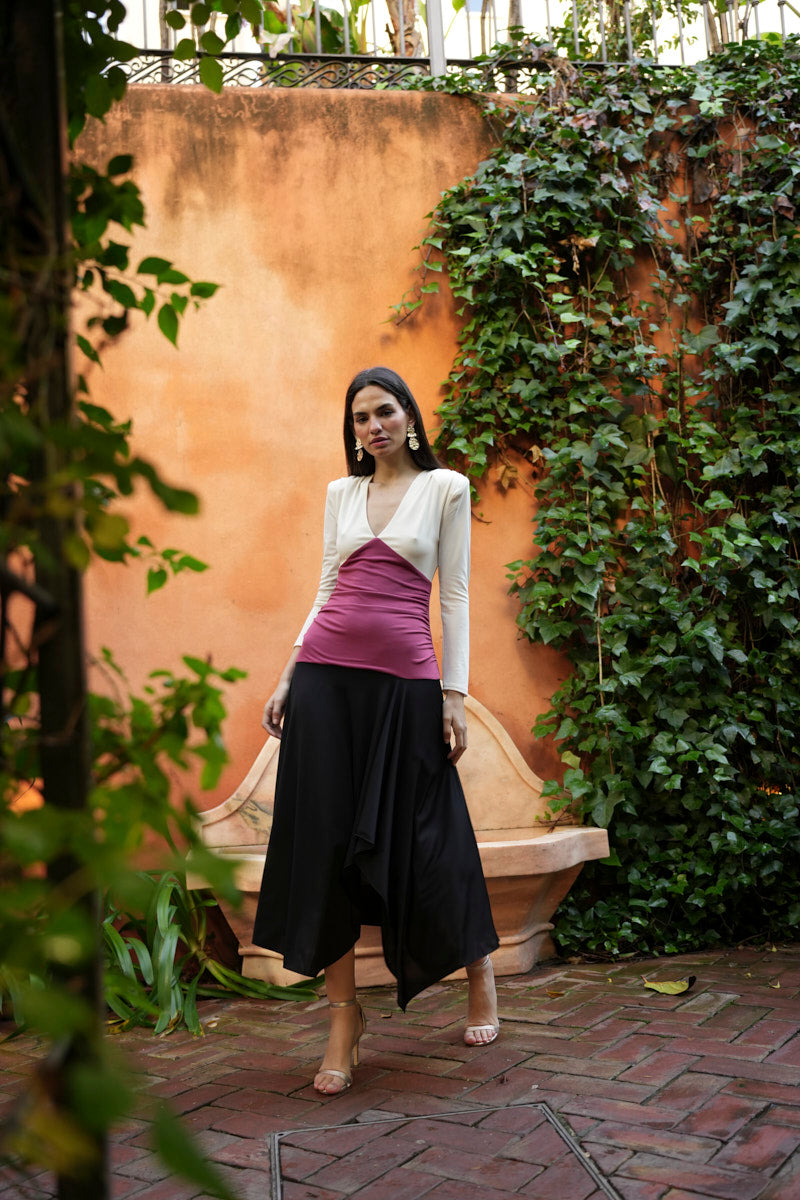 Vestido tricolor escote V