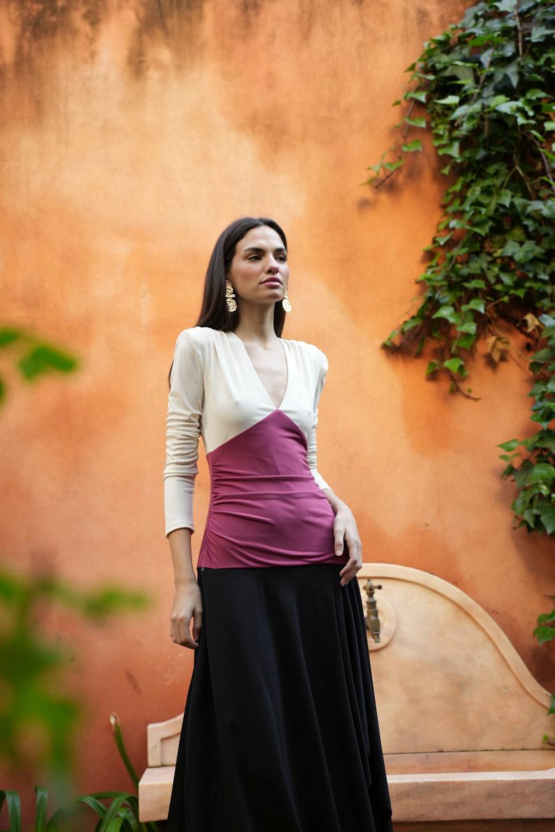 Vestido tricolor escote V