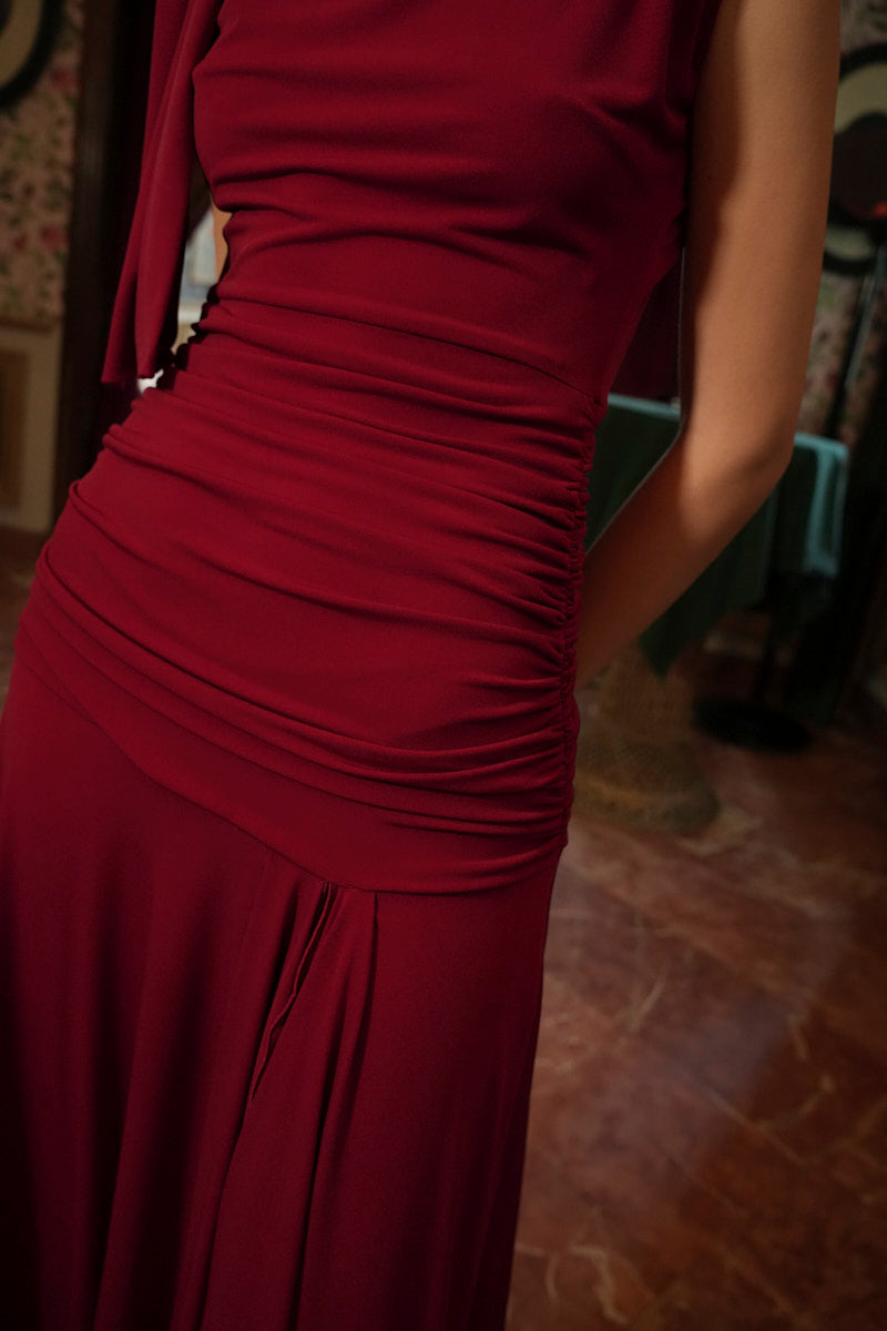 Vestido punto hebilla dorada lazo