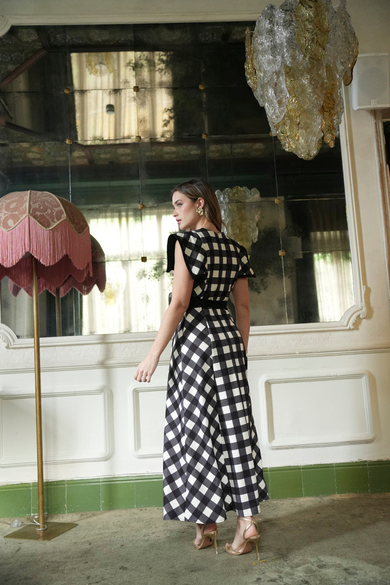 Vestido cuadro b/n cinturón liso