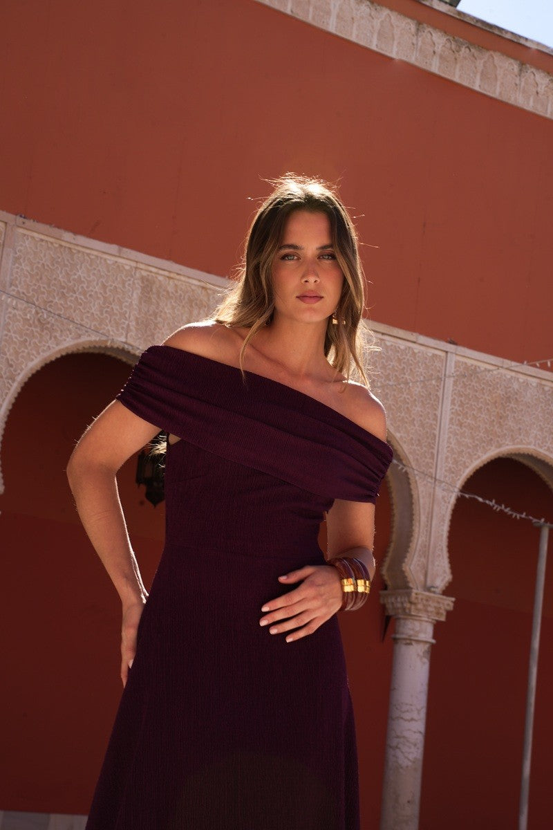 Vestido punto burdeos escote bañera