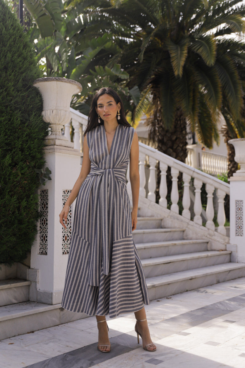 Vestido rayas nudo delantero