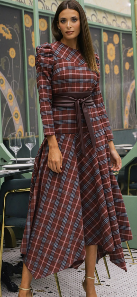 Vestido cuadros picos fajín