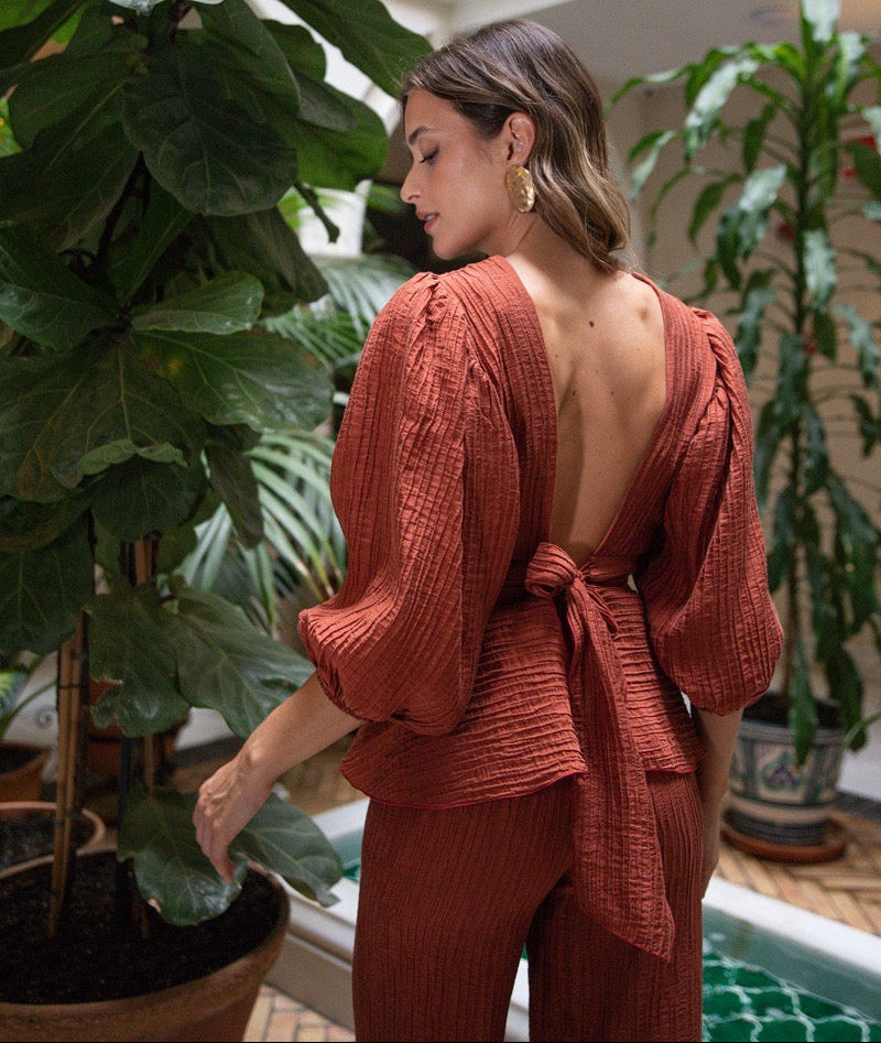 Conjunto plisado teja top pantalón