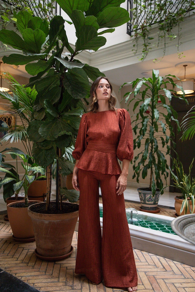 Conjunto plisado teja top pantalón