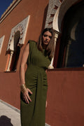 Vestido punto plisado oliva