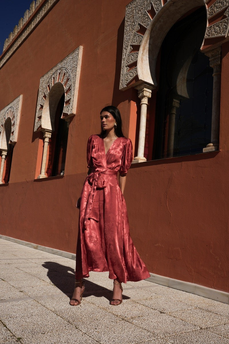 Vestido jacquard teja cruzado