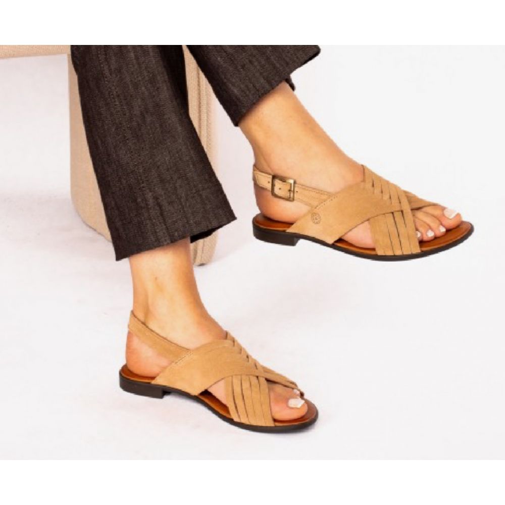 Sandalia suede beige
