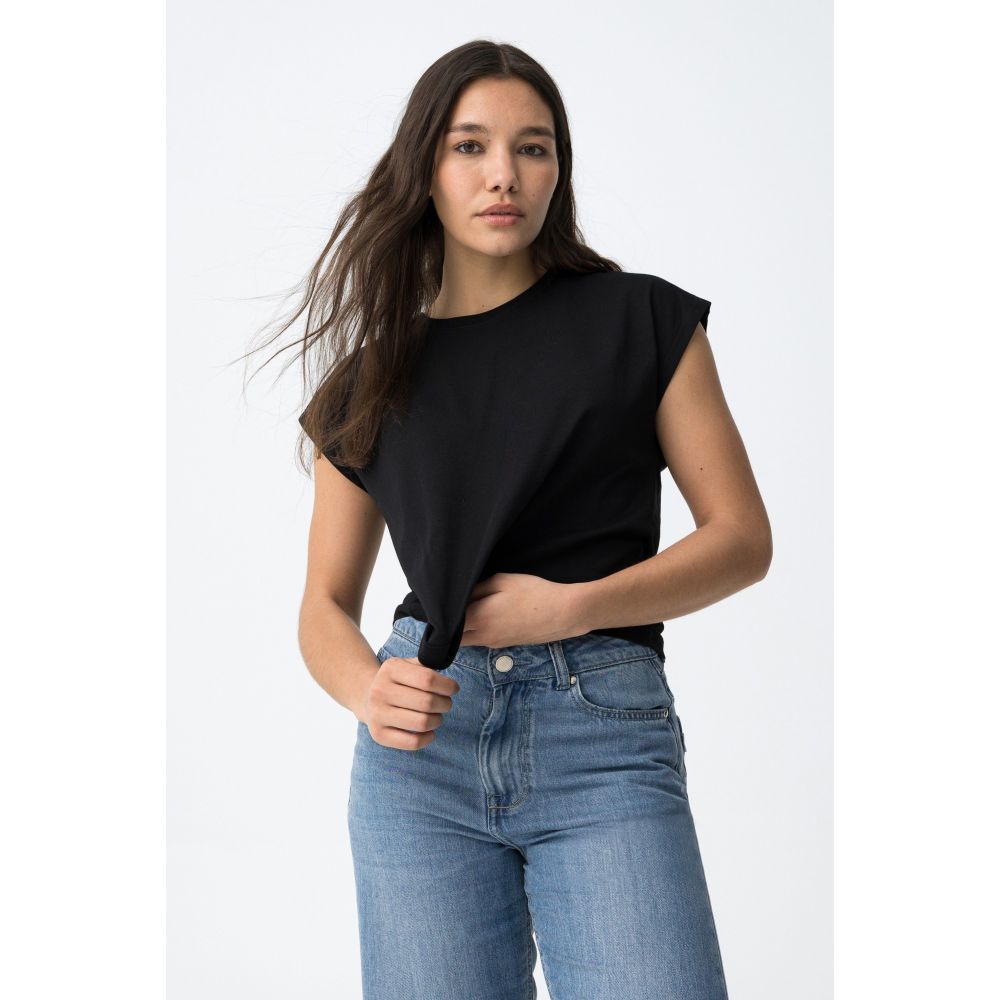 Camiseta Negra Charlize