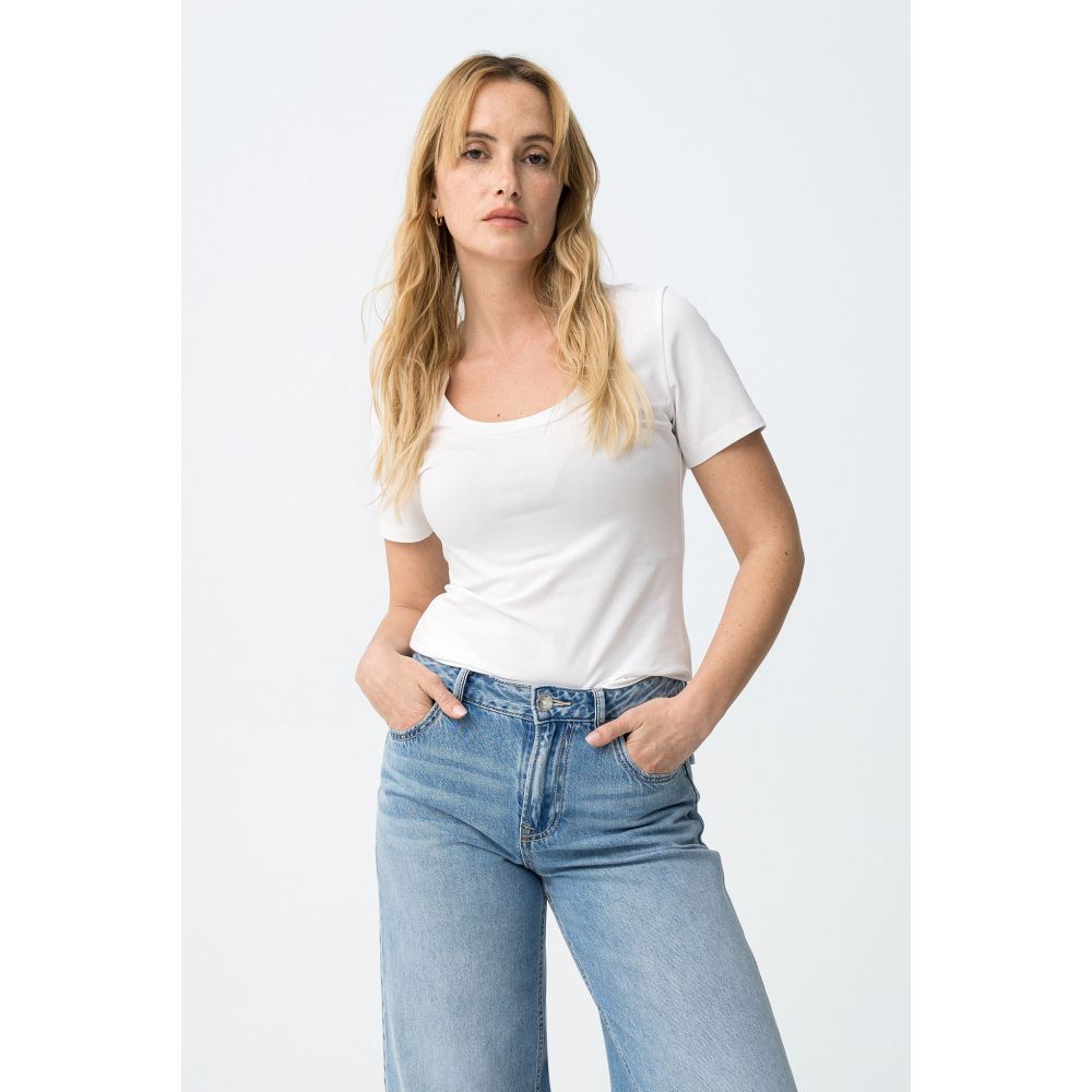Camiseta Blanca Gemili
