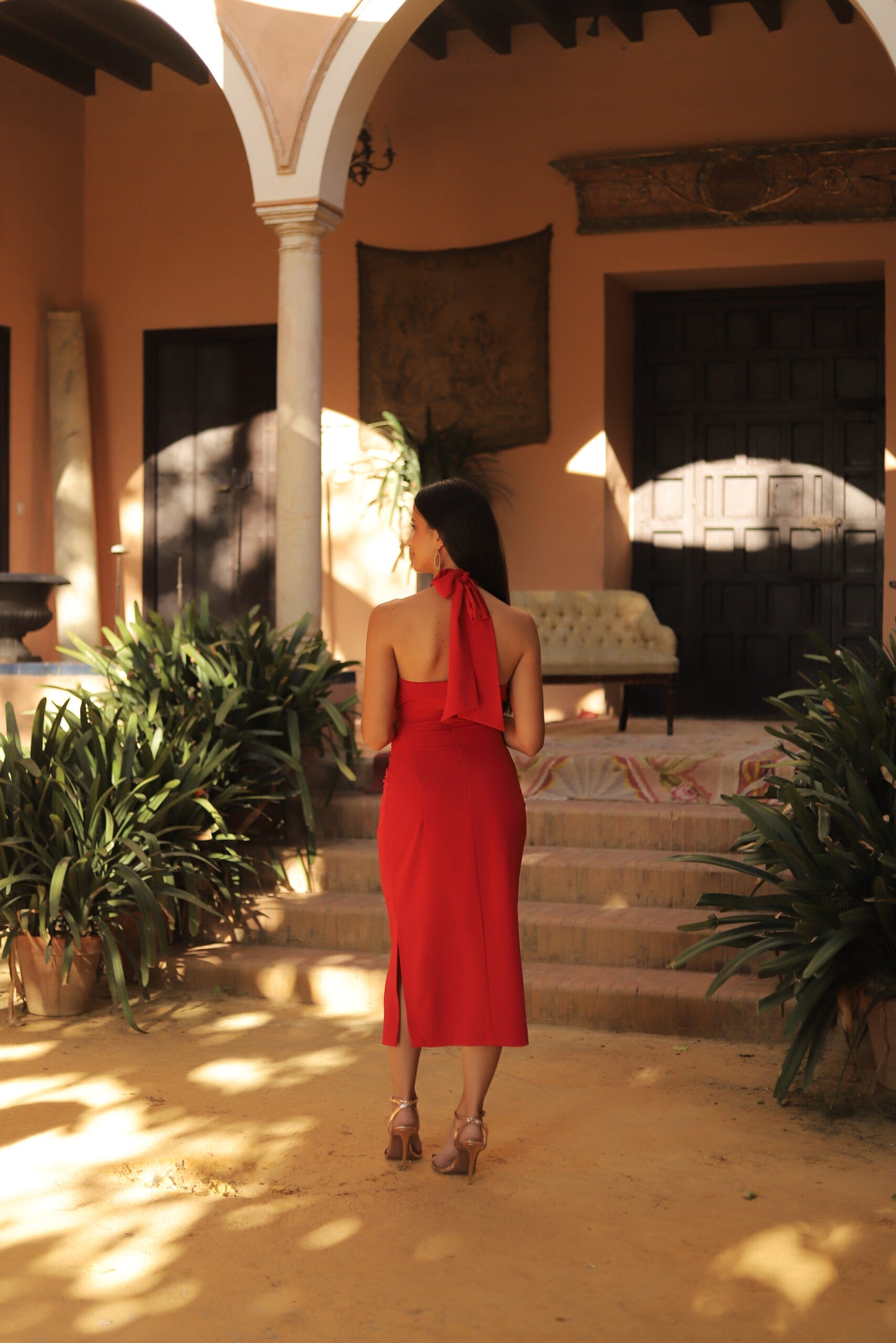 VESTIDO CUELLO HALTER ROJO