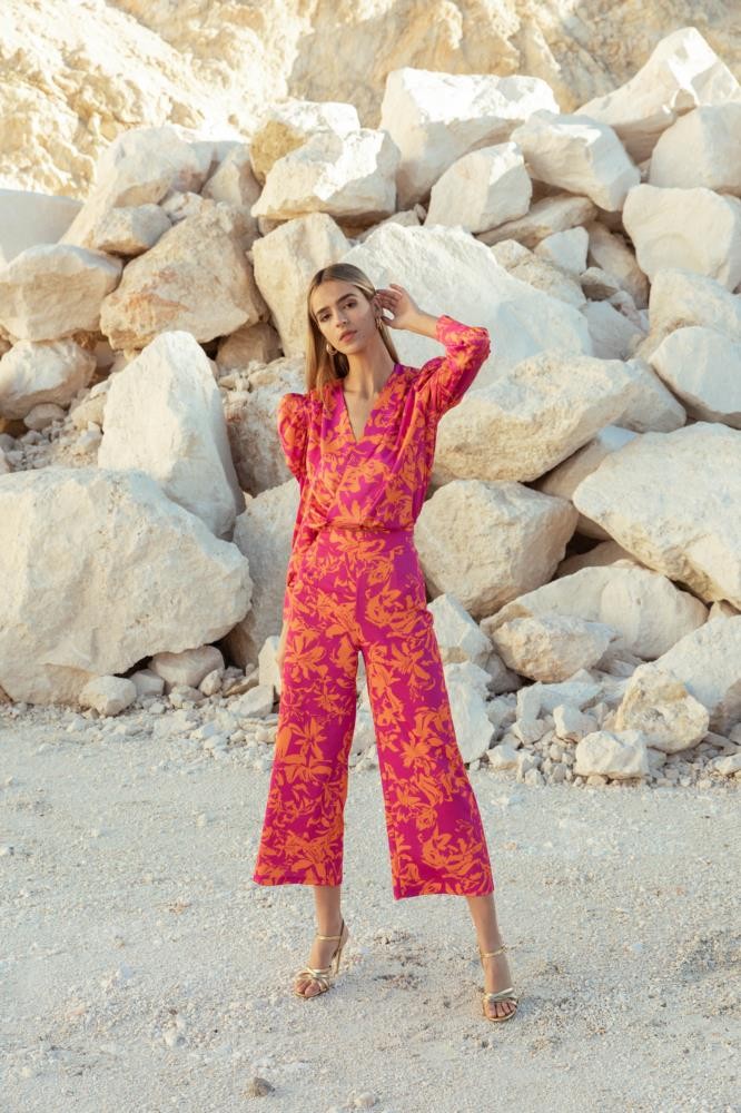 Nuevo CONJUNTO ESTAMPADO con Blusa Manga corta y PANTALÓN MIDI