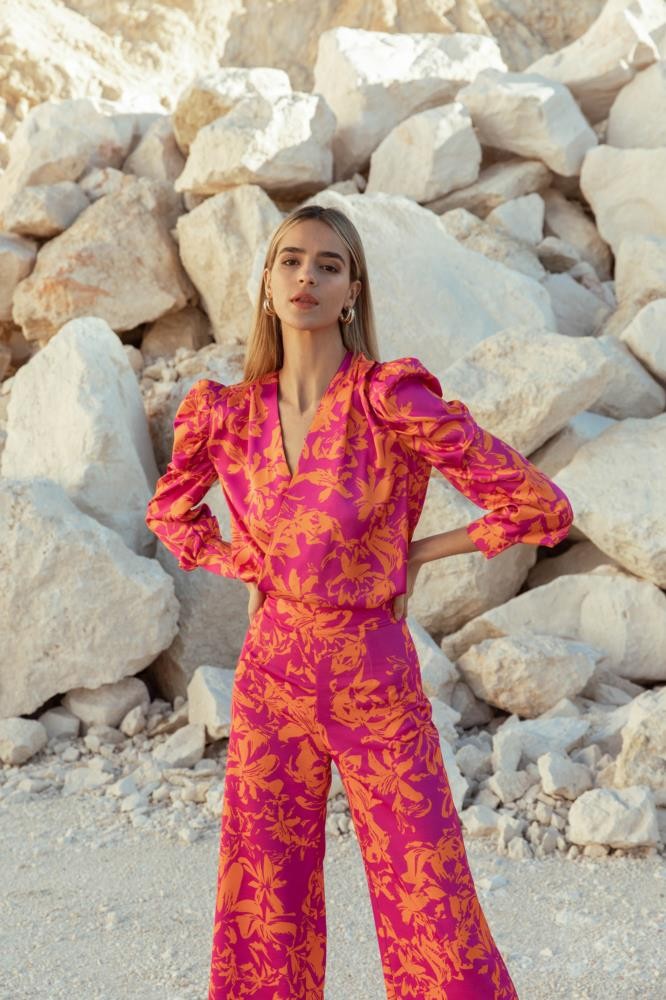 BLUSA ESTAMPADA  CRUZADA